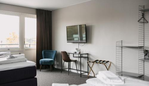 Family Room with Shared Bathroom