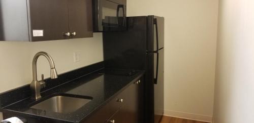 One-Bedroom Suite - Non-Smoking