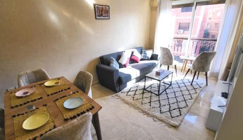 One-Bedroom Apartment