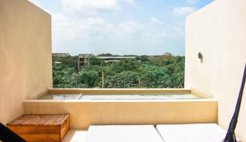 Suite with Private Pool