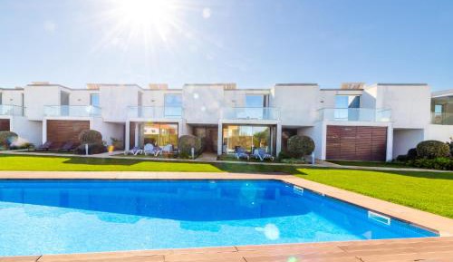 Villa - Beach Front