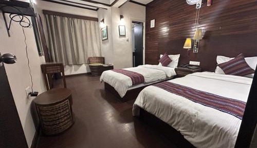 Deluxe Double or Twin Room