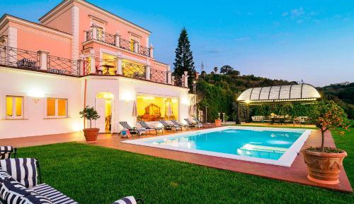 Villa with Private Pool
