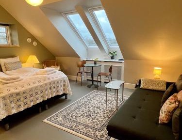 Double Room with Private Bathroom