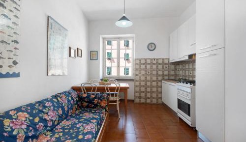 Superior One-Bedroom Apartment
