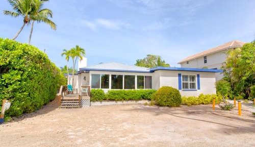 Four-Bedroom Holiday Home