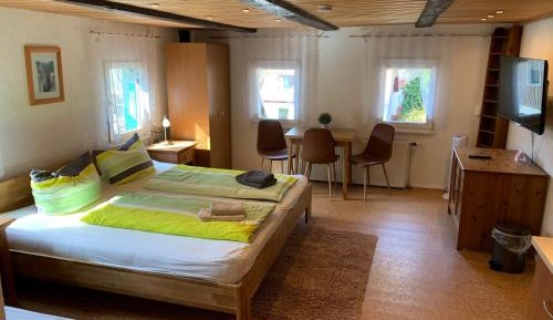 Comfort Triple Room with Shower