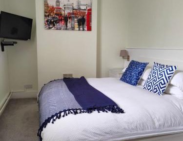 Standard King Room