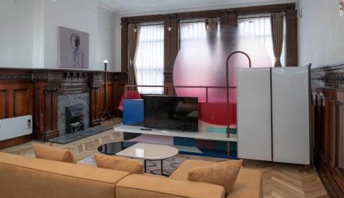 Family Studio