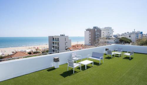 Double or Twin Room with Balcony
