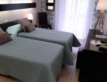 Twin Room with Sea View
