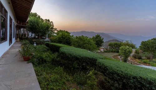 King Room with Mountain View