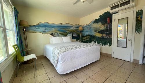 Standard King Room
