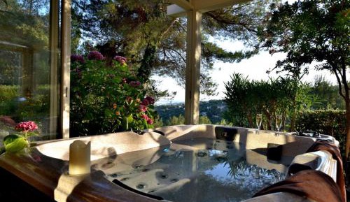Suite with Spa Access