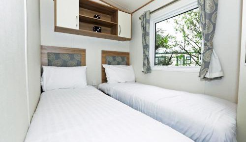 10 Berth Luxury Caravan