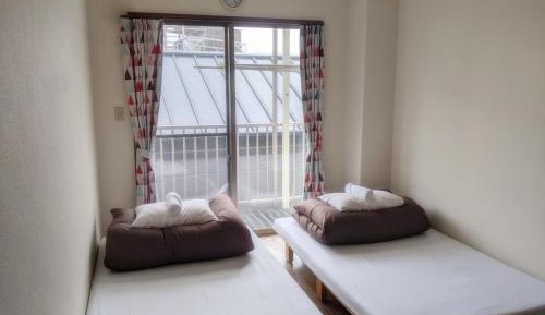 Twin Room with Shared Bathroom