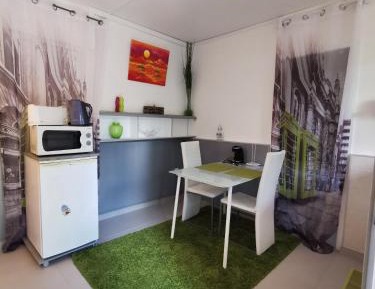 One-Bedroom House