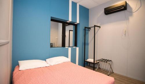 Standard Queen Room