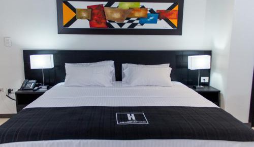 Deluxe King Room