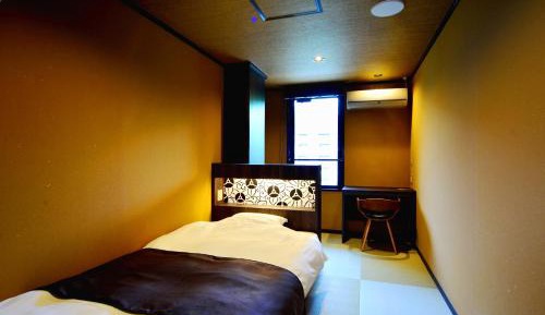 Single Room with Shared BathRoom