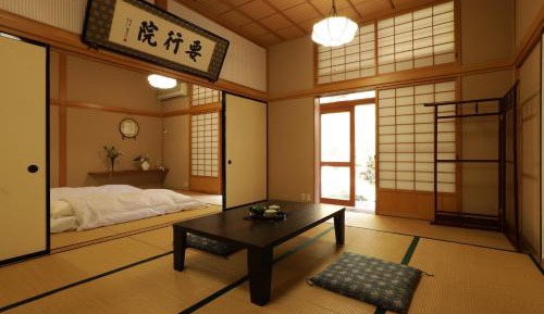 Japanese-Style Room