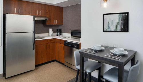 One Bedroom Suite Queen