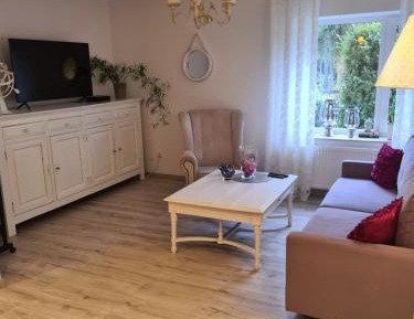 Apartment with Garden View