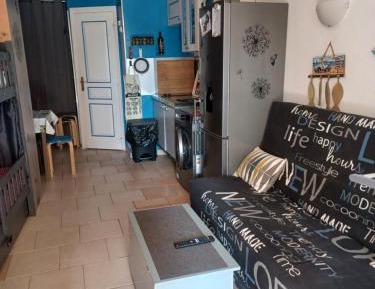 Studio with Sofa Bed