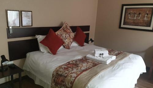 Luxury Triple Room