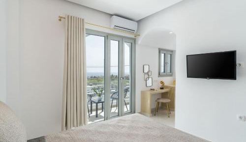 King Suite with Balcony