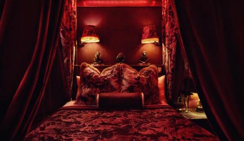 Four Poster Classic Room