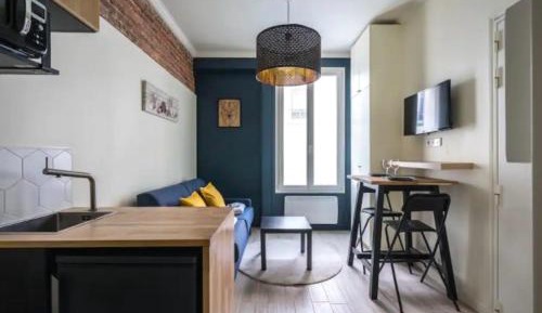Studio Apartment