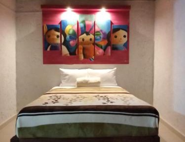 Standard Queen Room