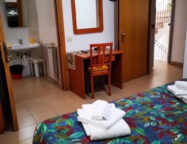 Economy Double or Twin Room