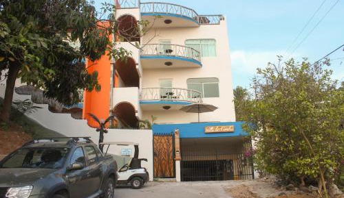 Studio with Balcony