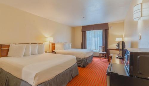 Queen Room with Two Queen Beds