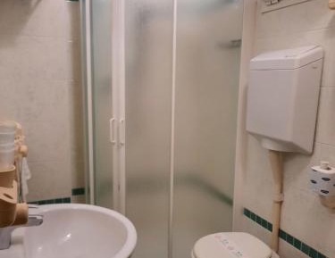 Basic Triple Room