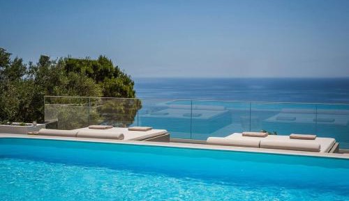Villa with Sea View