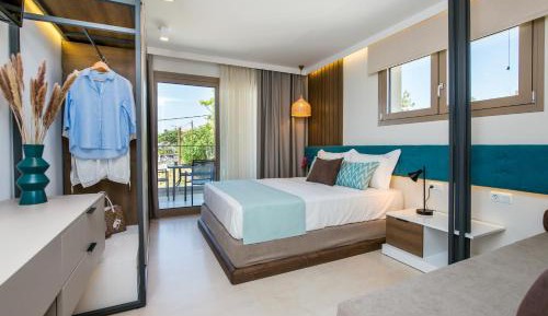 Triple Room with Balcony