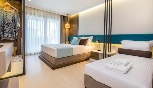 Deluxe Triple Room