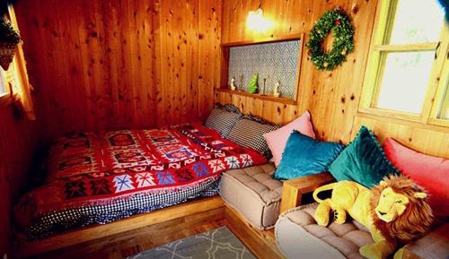 One-Bedroom Bungalow