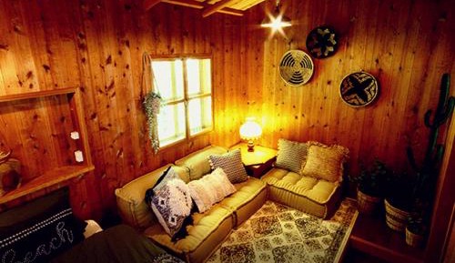 One-Bedroom Bungalow