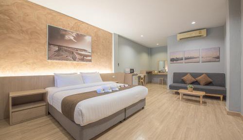 Queen Room