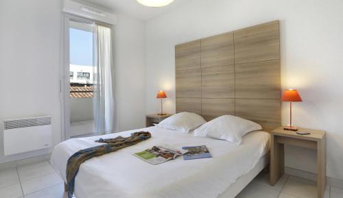 Duplex Apartment (6 Adults)