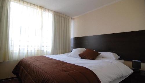 Two-Bedroom Apartment (6 Adults)