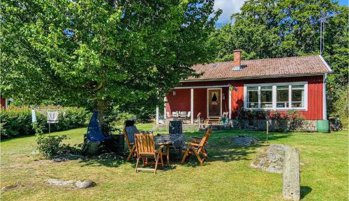 Two-Bedroom Holiday Home