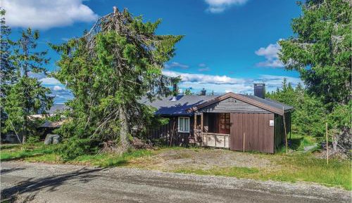 Three-Bedroom Holiday Home 