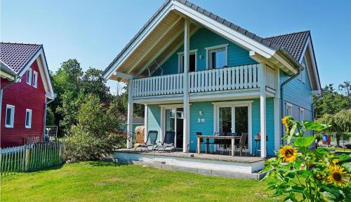 Three-Bedroom Holiday Home 