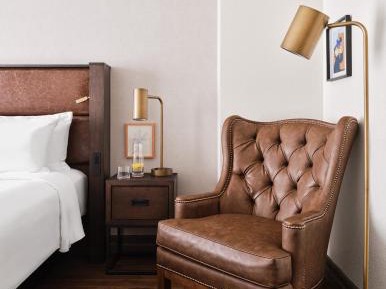 Corner Suite