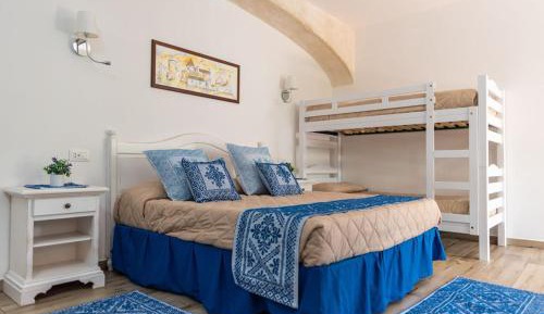 Deluxe Quadruple Room